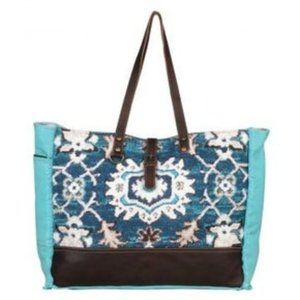 NEW MYRA WEEKENDER BAG